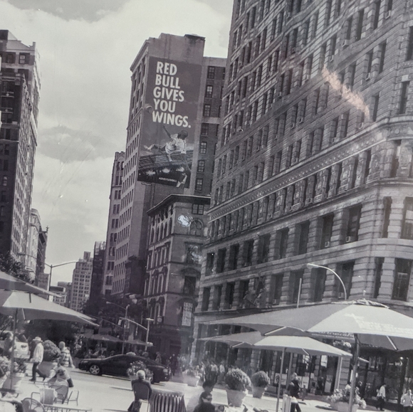 11x14 NYC Black & White Print, Manhattan Flatiron - Picture 4 of 5
